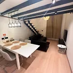 Lägenhet Digital - Modern New Renovated Peaceful & Close To Center Budapest