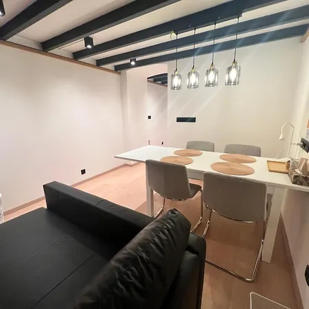 Digital - Modern New Renovated Peaceful & Close To Center * Budapest