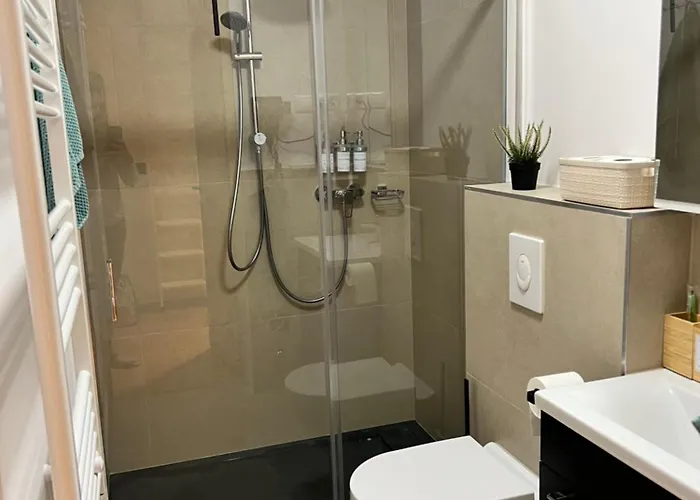 Apartamento Digital - Modern New Renovated Peaceful & Close To Center