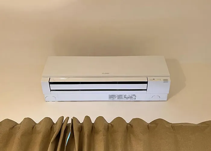 Digital - Modern New Renovated Peaceful & Close To Center *