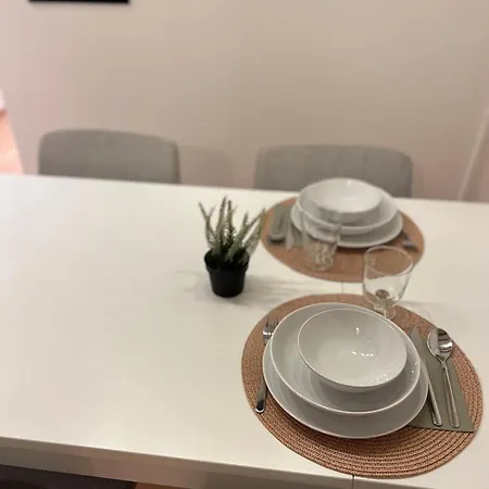 דירה Digital - Modern New Renovated Peaceful & Close To Center *